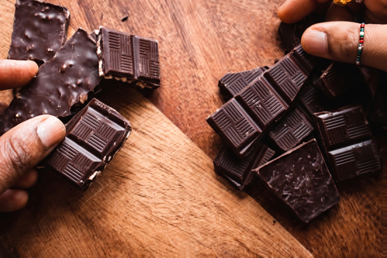 Idosos com mais de 60 anos: 5 alimentos do dia a dia que podem ajudar na saúde do cérebro e na clareza mental