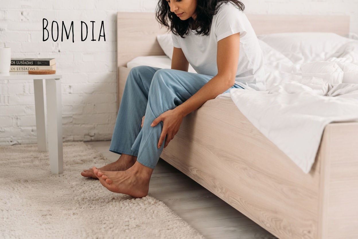 Cãibras nas pernas à noite: o que elas podem significar e hábitos simples para mais conforto ao dormir