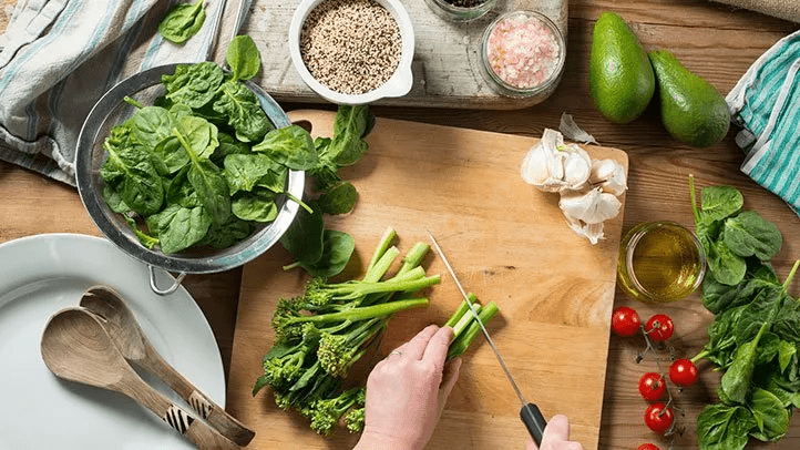 Como apoiar a saúde da sua tireoide naturalmente com 6 passos simples que você pode começar hoje