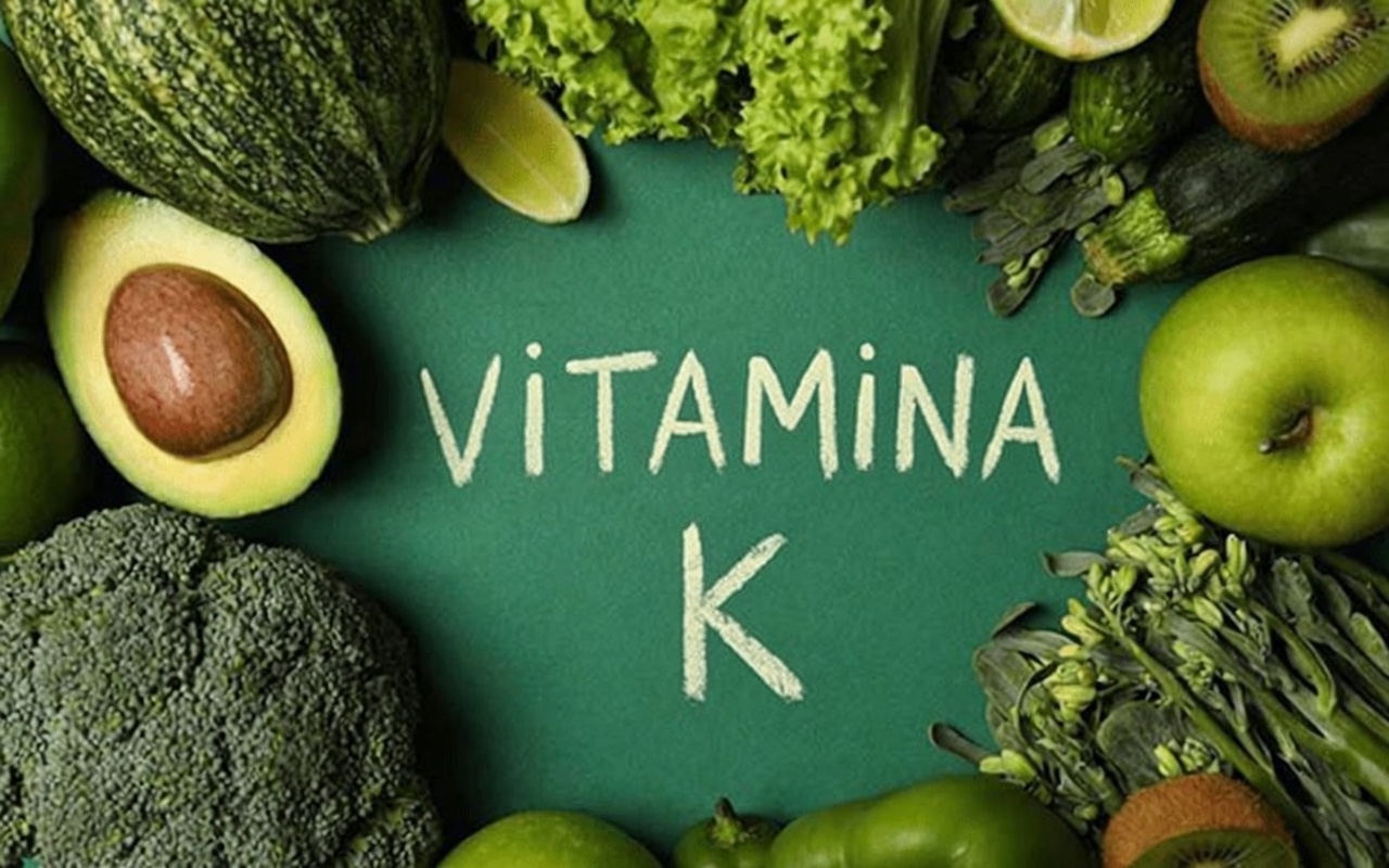 Idosos com mais de 60 anos: Esta vitamina oculta DERRETE placas e restaura o fluxo sanguíneo!