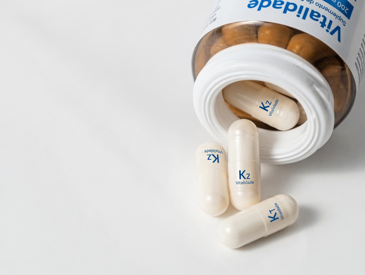 7 vitaminas poderosas que podem ajudar a manter as artérias mais limpas e a melhorar naturalmente o fluxo sanguíneo para a saúde do coração