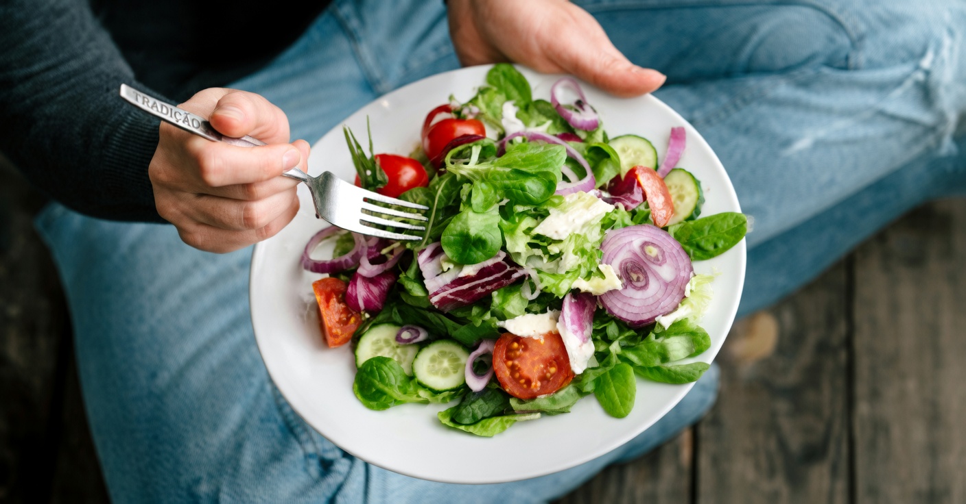 Verdade Chocante: Seus Vegetais “Saudáveis” Podem Estar Aumentando Silenciosamente o Risco de AVC Após os 60? Segredos de Proteção do Cérebro em Idosos Revelados