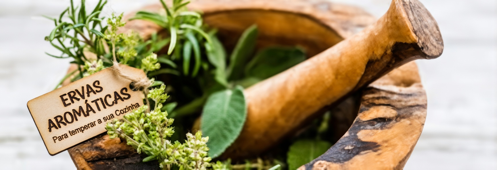 Como Este Chá Natural para Circulação Melhora o Fluxo Sanguíneo e Ajuda a Aliviar o Desconforto com Inchaço nas Pernas Após os 40