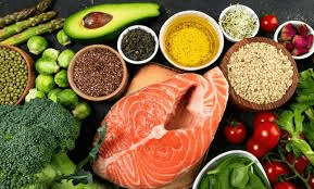 8 Alimentos do Dia a Dia que Podem Aumentar as Preocupações com a Próstata (Limitá-los Pode Ajudar a Promover Melhor Saúde)