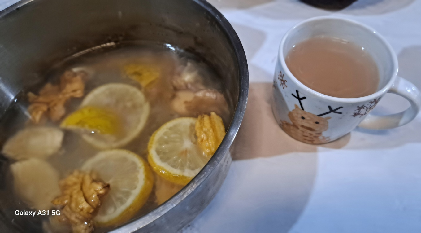 Misture estes 3 antes de dormir: uma bebida simples que pode ajudar a apoiar níveis saudáveis de colesterol durante a noite