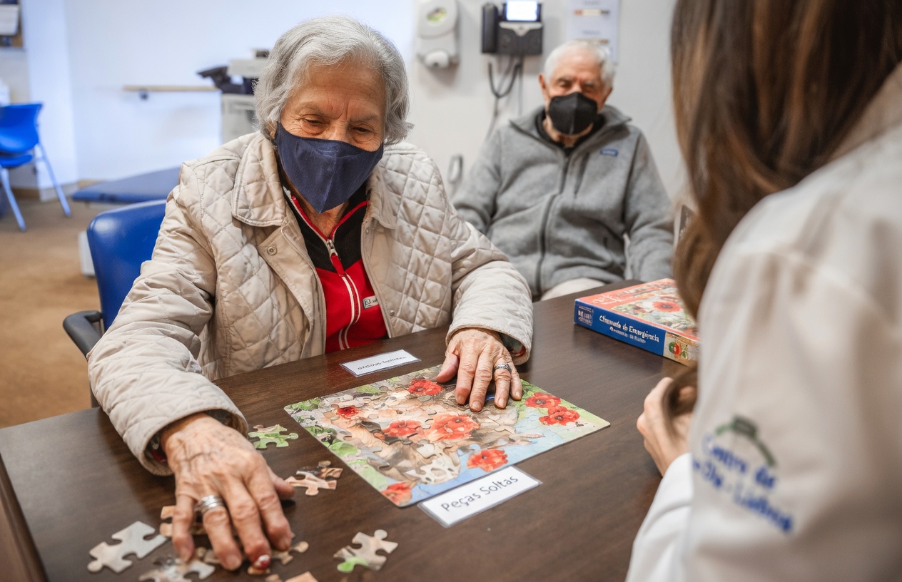 7 SINAIS INICIAIS DA DOENÇA DE ALZHEIMER QUE VOCÊ NUNCA DEVE IGNORAR!