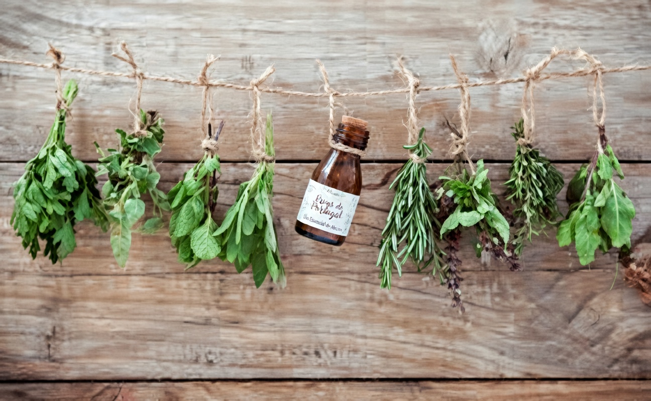 A Bebida Herbal Mágica para Diabetes, Circulação Sanguínea, Fígado Gorduroso e Dor Óssea