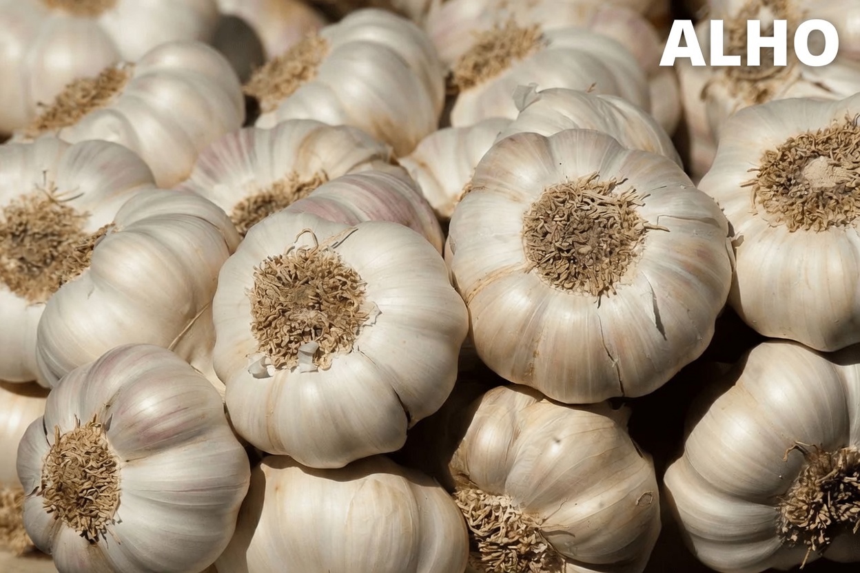 Para Idosos: Coma Isto Antes de Dormir para Ajudar a Aumentar o Fluxo Sanguíneo e Melhorar a Circulação nas Pernas e nos Pés (Até 24 Horas)