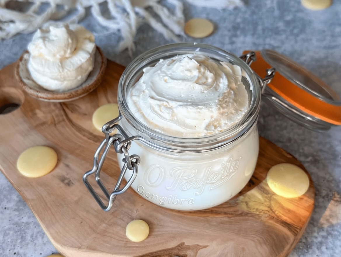 O Creme Noturno Viral de Arroz e Batata: Será que esta receita caseira simples pode ajudar a sua pele a brilhar naturalmente?