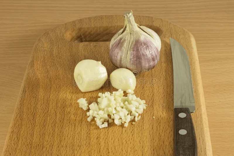 Misture estes 3 ingredientes da despensa antes de dormir — suas artérias podem agradecer de manhã