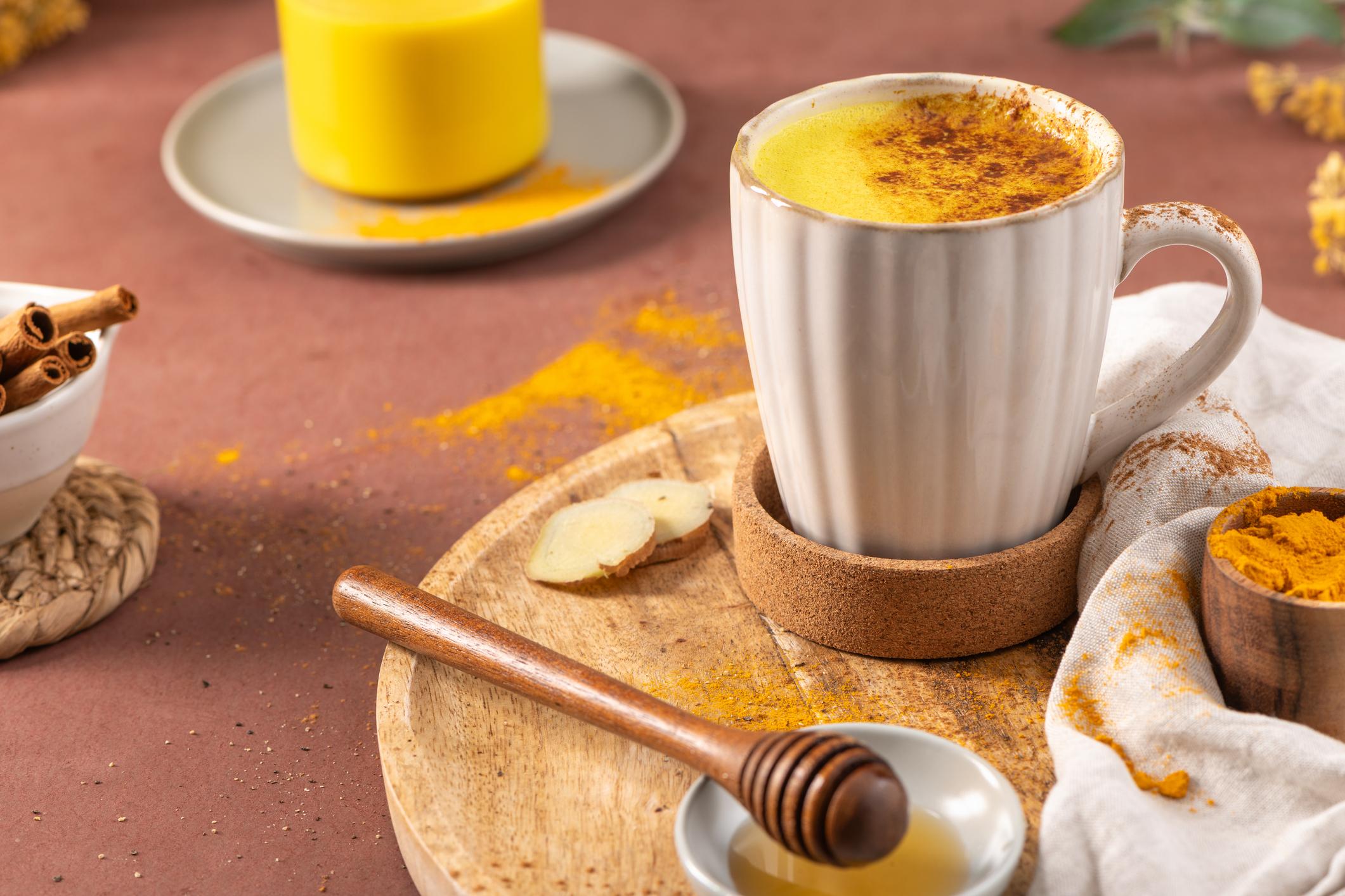 Estas 5 especiarias de cozinha estão ajudando discretamente no conforto das articulações após os 60?