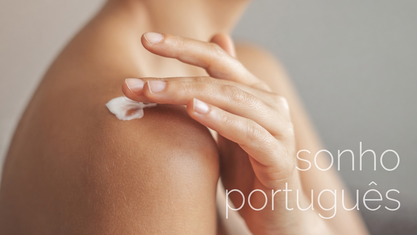 Truque de Vaselina + Sal: O Hack à Moda Antiga para uma Pele Mais Firme e Lisa que Está Voltando a Viralizar Discretamente