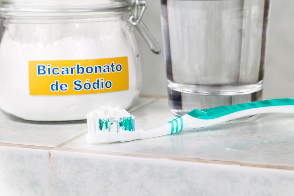 Dentes Saudáveis aos 80: Os Simples Hábitos Diários que Ajudam a Proteger Seu Sorriso Naturalmente