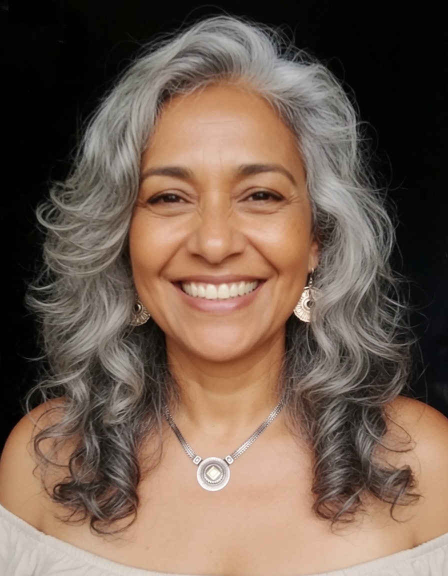 Carvão Ativado para Cabelos Grisalhos: Truque Natural ou Apenas uma Ilusão?