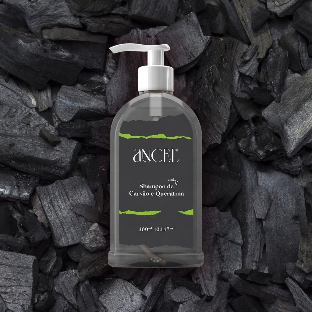 Carvão Ativado para Cabelos Grisalhos: Truque Natural ou Apenas uma Ilusão?