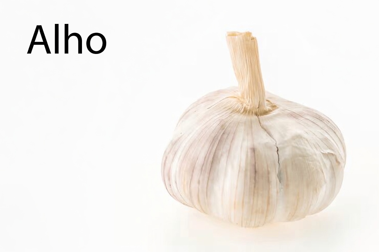 12 superalimentos que derrubam os níveis de creatinina como uma pedra e dão aos seus rins uma chance de lutar — mesmo que seu médico tenha acabado de dizer: “Está em alta”