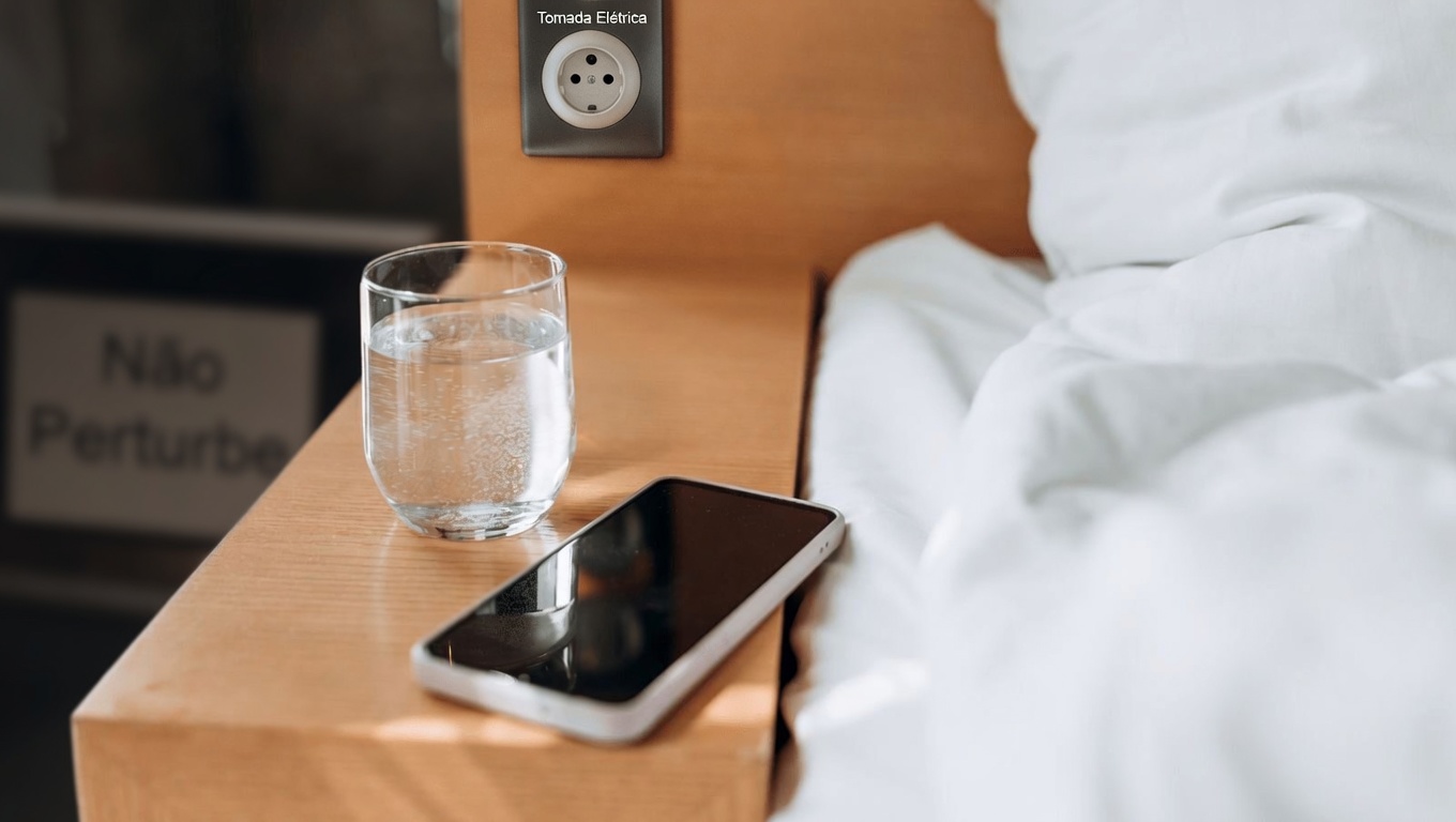 Por que muitas pessoas acordam com a boca seca à noite? 8 fatores comuns a considerar