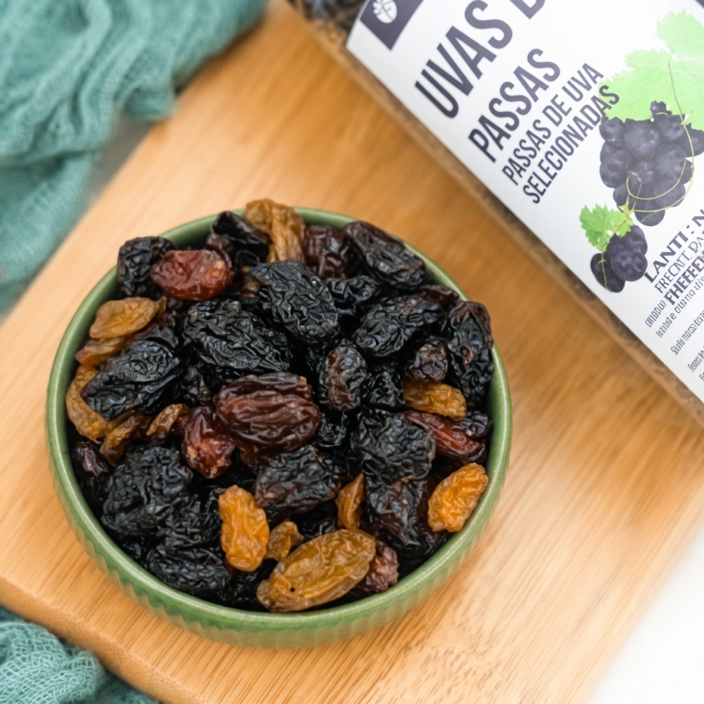 Top 5 frutas secas para apoiar naturalmente níveis mais baixos de creatinina e uma melhor TFG em idosos