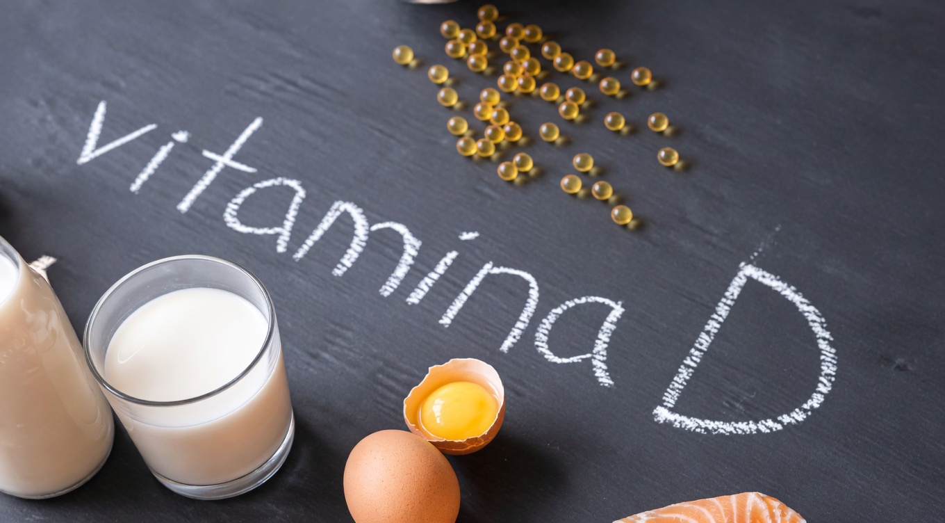 Sentindo dores articulares pela manhã? Descubra três vitaminas que podem ajudar a apoiar o conforto articular naturalmente