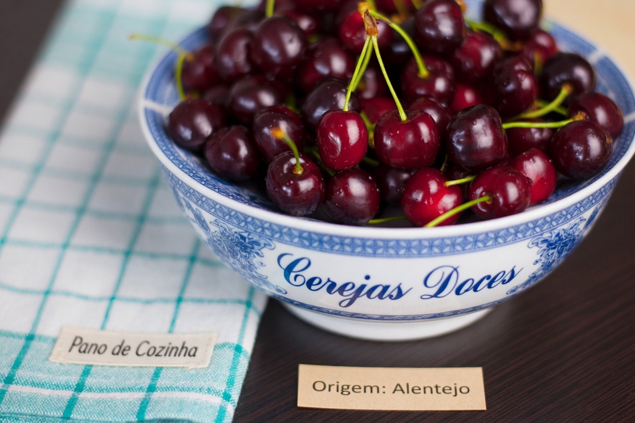 Chega de Noites sem Dormir: 8 Alimentos Naturais que Ajudam a Curar a Micção Noturna Frequente (Noctúria)