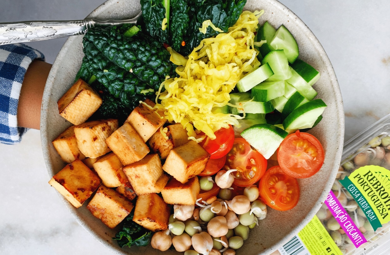 Desvende os segredos dos centenários japoneses: hábitos alimentares diários inspirados em Okinawa para um envelhecimento mais saudável