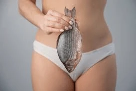 Por que minha vagina tem cheiro de peixe? Causas comuns e quando prestar atenção